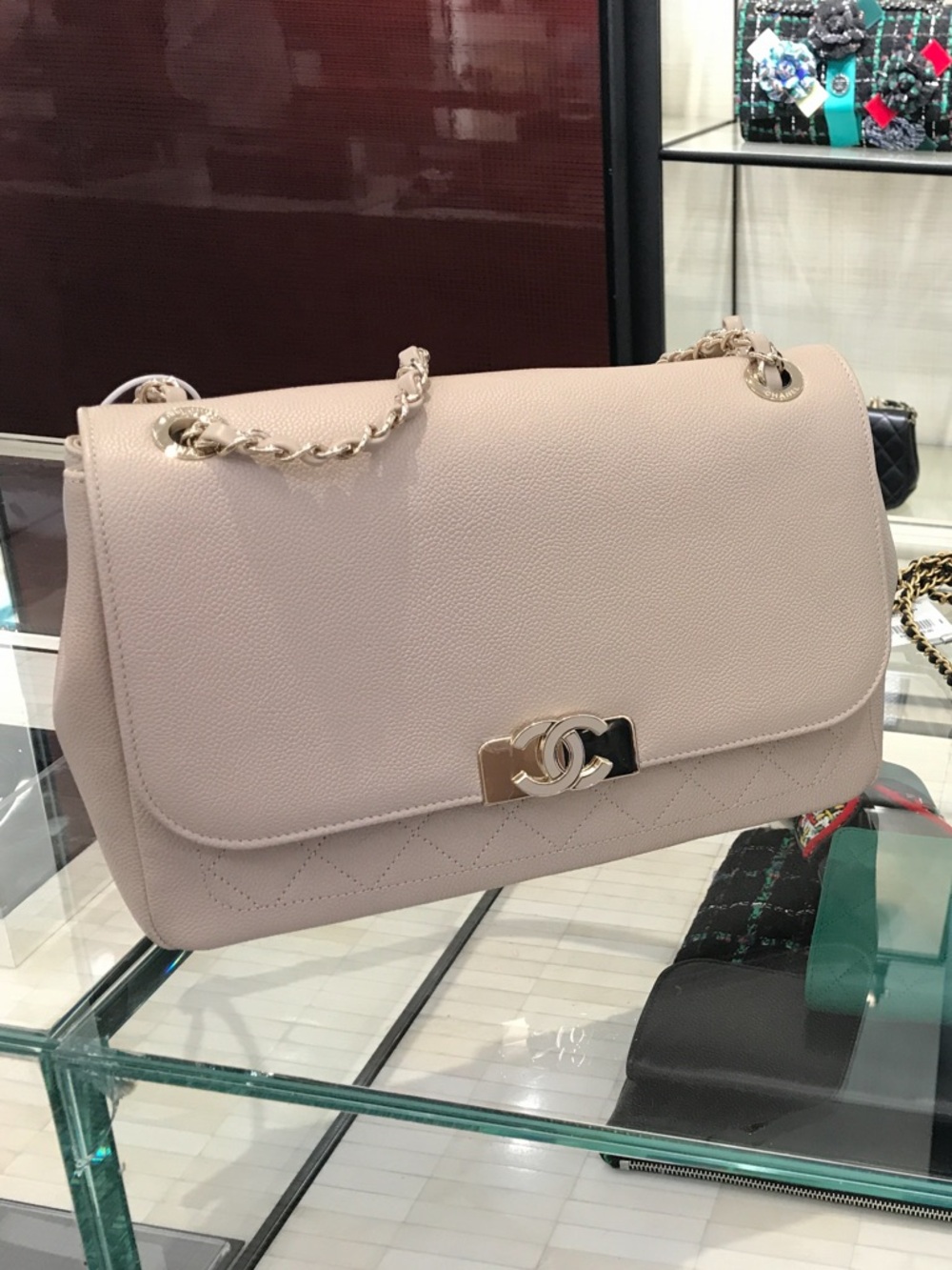 CHANEL Pale Beige Leather Shoulder Bag with Gold Chain